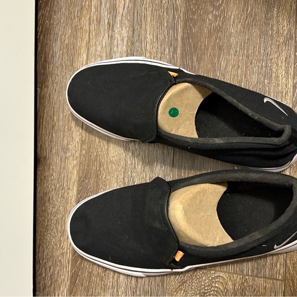 Women's Nike Court Royale Canvas Slip-On Casual Sneakers from Finish Line Sz 10 - Picture 4 of 7